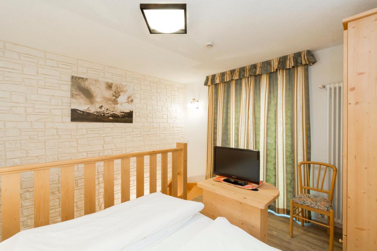 Hotel B&B Marilena Arabba Buitenkant foto